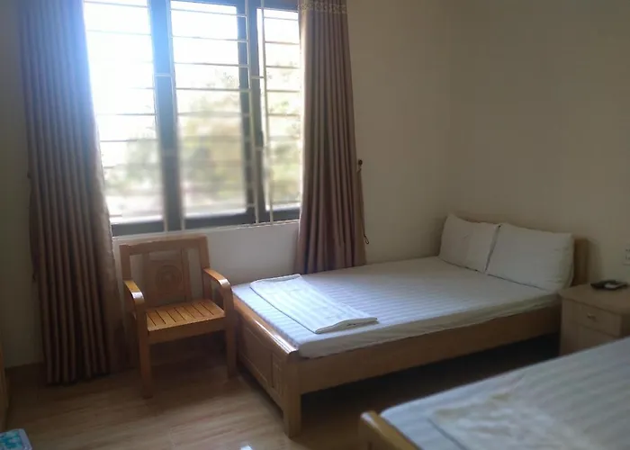 Gate Tuan Chau Hotel